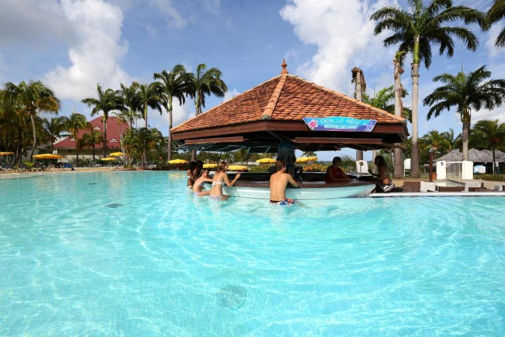 Vacances972 Conceptmultishop Logement A Pierre Et Vacances แซ็งต์-ลูซ ภายนอก รูปภาพ